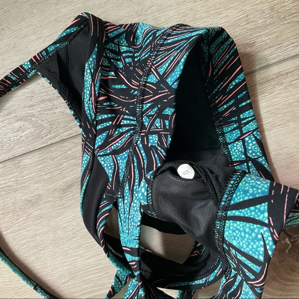 Lululemon bundle - Picture 2 of 8
